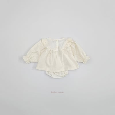 bebe nine19 (65-85) 2色蕾絲滾邊壓紋包屁套裝10