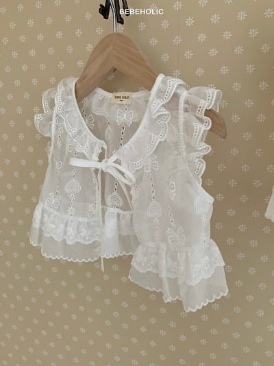 Bebe holic52｜(Free) 荷葉邊蕾絲背心12