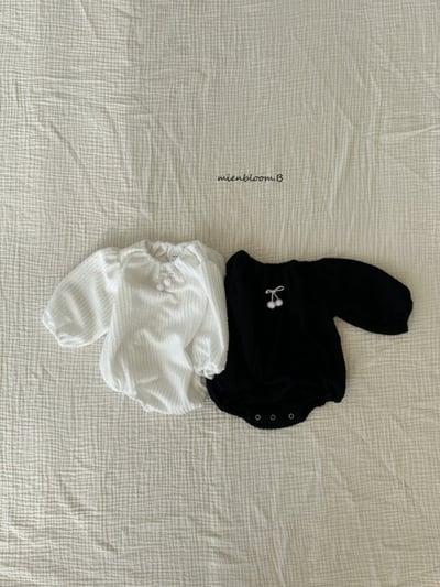 Bloom.b50｜(0m-18m) 蝴蝶結壓紋包屁衣9