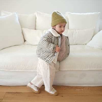 neneru23｜(70cm-125cm) 1色刷毛領格紋夾層棉外套4