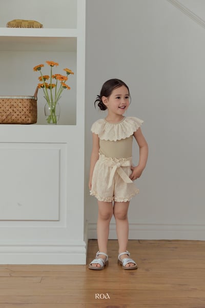 ROA26｜(6m-18m) 2色蕾絲大翻領上衣15