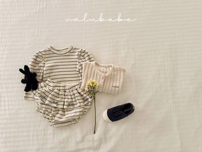 Valubebe65｜(65-80) 荷葉裙擺條紋包屁褲12