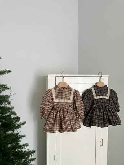 MONBEBE27｜(3m-24m) 格紋荷葉立領洋裝包屁衣6