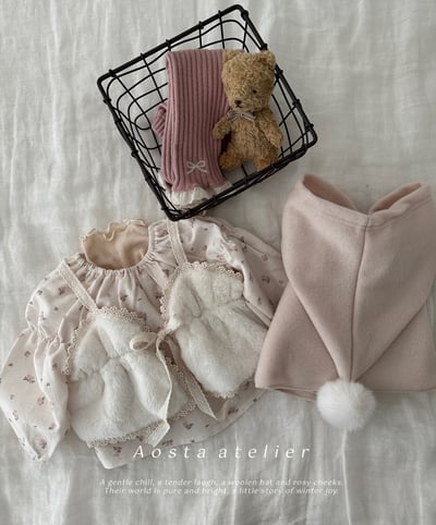 AOSTA65｜(6m-5y) 毛球連帽斗篷16