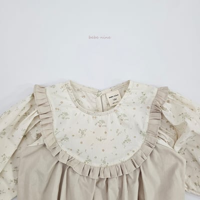 bebe nine28 (65-85) 2色拚色荷葉滾邊包屁衣14