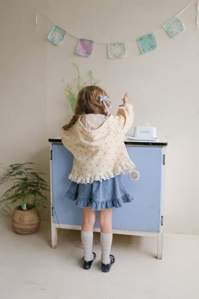 FLO15｜(75-140) 2色蕾絲碎花連帽外套16