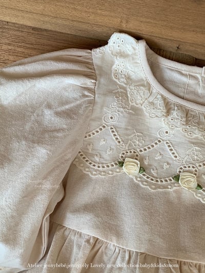 JE474｜(66-90cm) 蕾絲刺繡包屁衣21