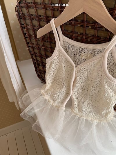 Bebe holic50｜(Free) 蕾絲吊帶裙背心18