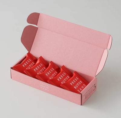 PRESS BUTTER SAND 限定草莓焦糖奶油夾心餅乾3