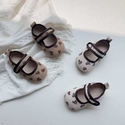 愛心毛絨線墊學步鞋9