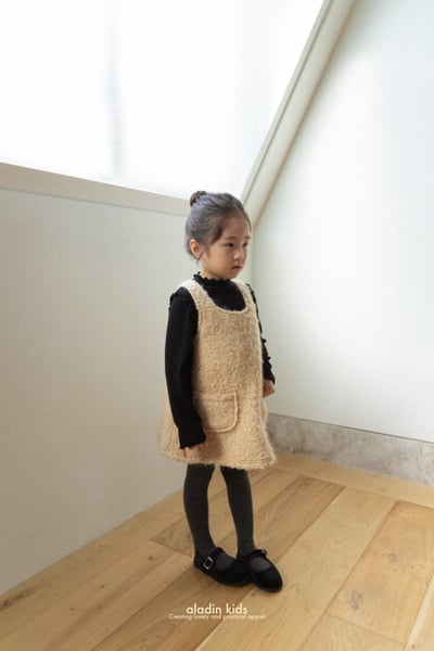 ALADIN10｜(75cm-114cm) 毛茸口袋背心洋裝23