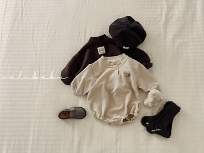 Valubebe32｜(65-80) B英字包屁衣10