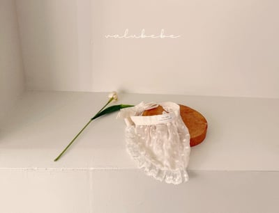 Valubebe43｜(65-90) 蕾絲花卉圍裙9