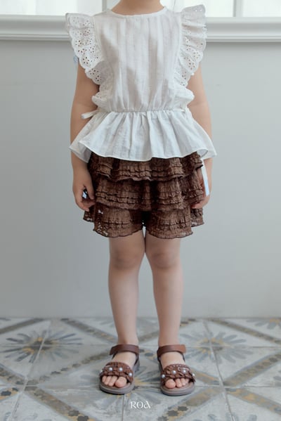 ROA28｜(6m-18m) 2色蕾絲層次蛋糕短褲2