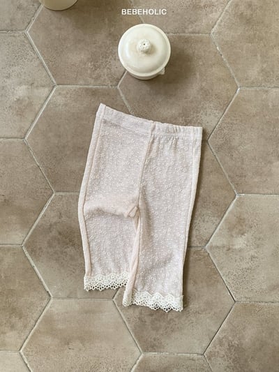 Bebe holic05｜(3m-18m) 小花蕾絲邊褲9