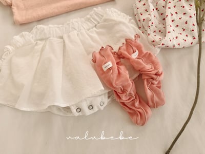 Valubebe 92｜(Free) 木耳邊抓皺襪15