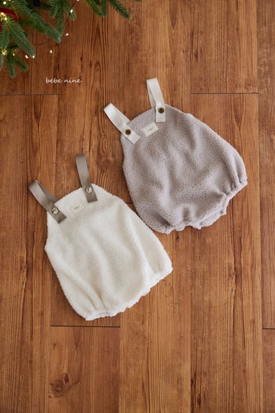 bebe nine03 (65cm-75cm) 2色刷毛吊帶包屁衣2