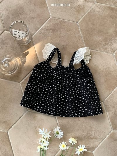 Bebe holic32｜(3m-18m) 碎花精靈袖上衣7