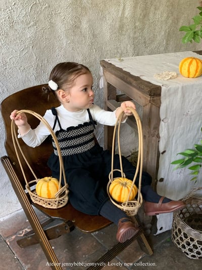 JE581｜(73-100cm) 抓皺綁帶連身褲/素面捲邊上衣18