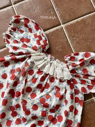 thelala53｜ (70-115) 玫瑰蕾絲方領洋裝6