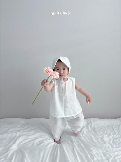 lala land32｜(3m-18m) 2色壓紋無袖背心8