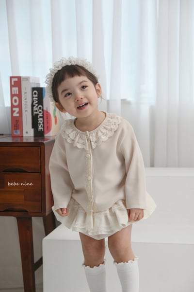 bebe nine15  (65-115) 2色蕾絲領開襟外套1