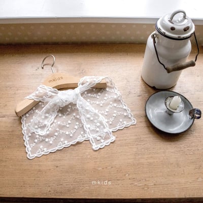M-KIDS58｜(65-115cm) 蕾絲綁帶披肩1