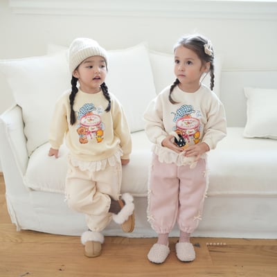 neneru32｜(85cm-125cm) 2色法式插畫蕾絲荷葉邊上衣4