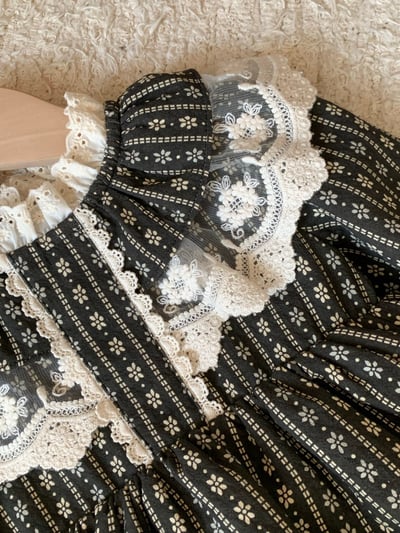 JE612｜(66cm-100cm) 碎花蕾絲花邊領包屁衣14