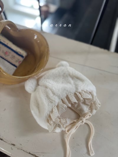 Marron 52｜(3m-18m) 小熊蕾絲綁帶毛帽6