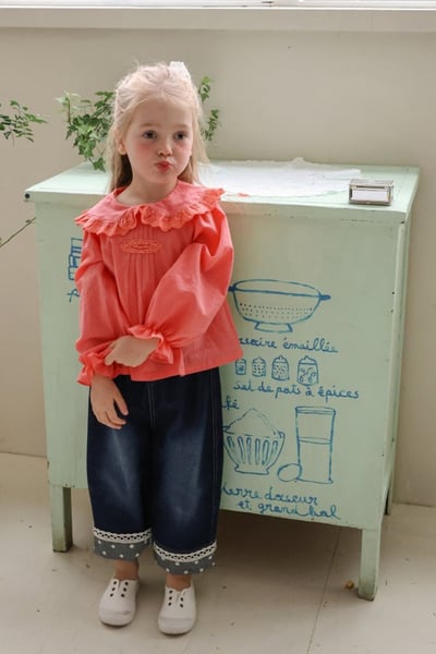 FLO17｜(75-140) 2色蕾絲滾邊荷葉襯衫6