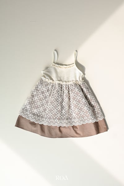 ROA12｜(6m-18m) 2色浪漫蕾絲無袖洋裝6
