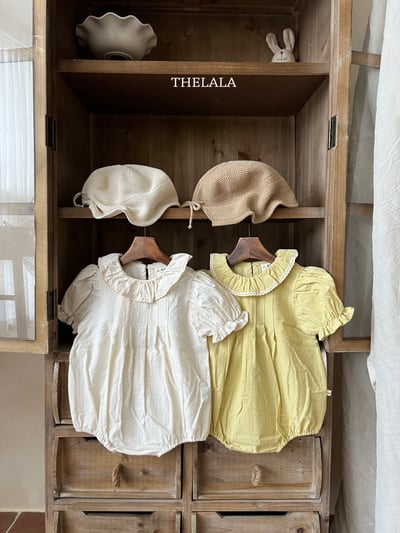 thelala50｜ (0m-18m) 滾邊荷葉領公主袖包屁衣2