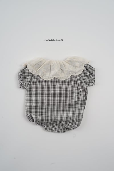 Bloom.b05｜(0m-18m) 格紋蕾絲花領包屁衣6