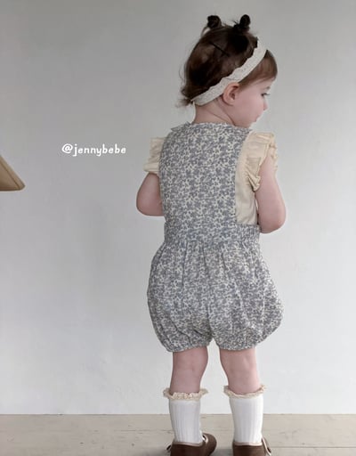 JE719｜(80-110cm) 小碎花連身短褲/荷葉背心9