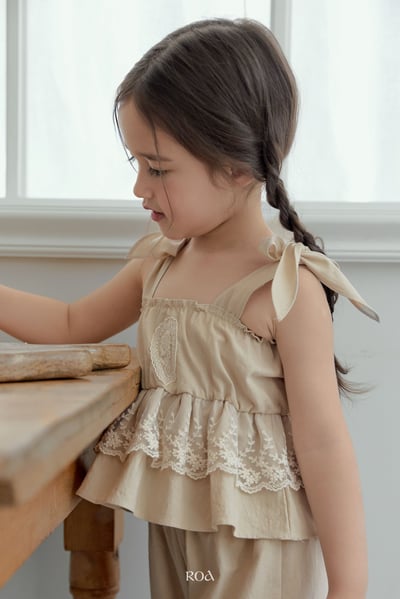 ROA16｜(6m-18m) 2色蕾絲荷葉波浪擺背心2