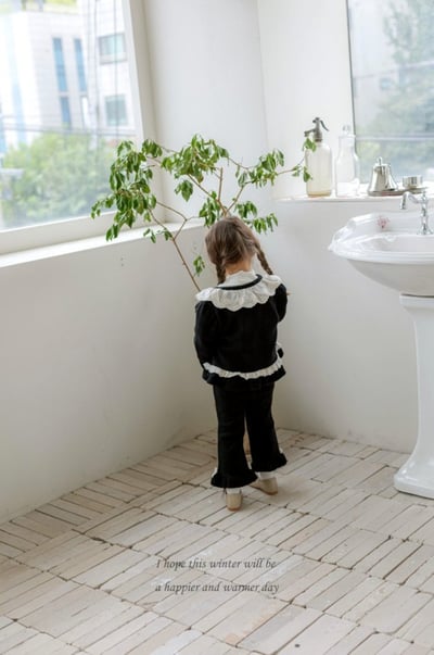 M-KIDS29｜(65-115cm) 3色蕾絲領荷葉邊開襟外套17