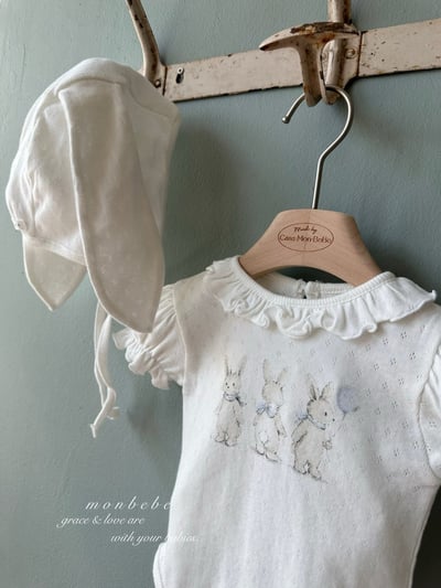 MONBEBE01｜(3m-24m) 荷葉邊兔子鏤空包屁衣7