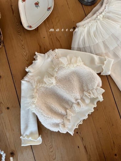 Marron 30｜(1y-6y) 蕾絲肩帶刷毛短版背心2