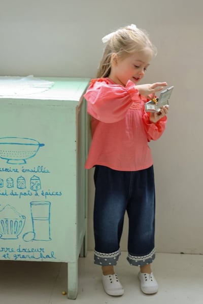 FLO14｜(75-140) 2色蕾絲波點反摺牛仔褲13