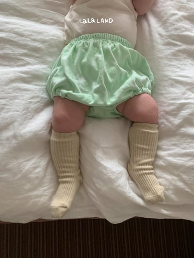 lala land16｜(3m-18m) 2色素面迷你燈籠褲13