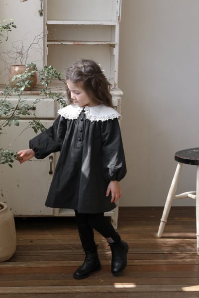 FLO30｜(75-135cm) 2色雪花翻領洋裝17