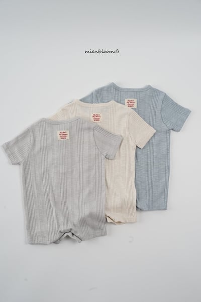 Bloom.b07｜(0m-18m) 莫代爾坑條包屁衣9