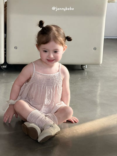 JE713｜(66-90cm) 肩帶小碎花包屁衣8