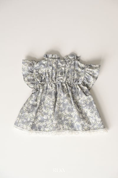 ROA09｜(6m-18m) 2色浪漫荷葉袖上衣12