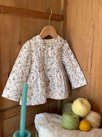 JE604｜(66cm-100cm) 紫碎花鋪棉包屁衣/傘狀外套9