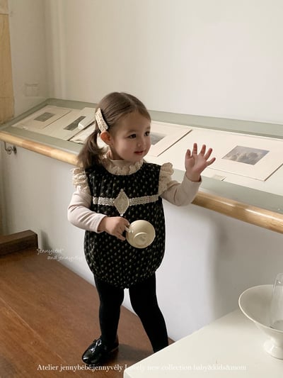 JE 647｜(66-90cm)  碎花蕾絲拼接包屁衣20