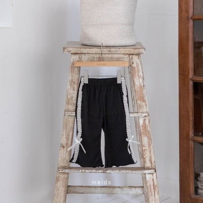 M-KIDS26｜(65-115cm) 蕾絲滾邊蝴蝶結長褲7