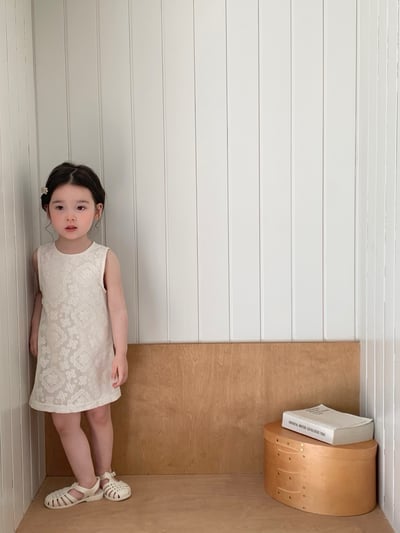 JE46｜(80-120cm) 蕾絲花連身褲9