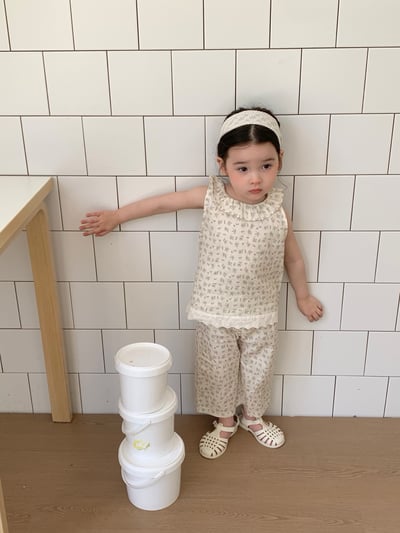 JE44｜(73-120cm) 碎花荷葉背心長褲套裝15